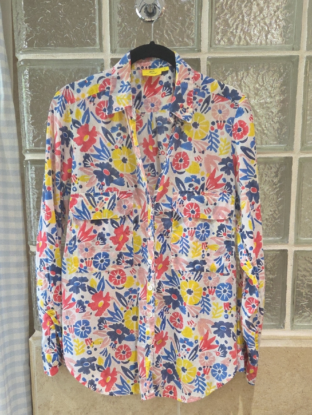Roller Rabbit Multicolor Floral Button-Up Pink, Blue, Yellow Long Sleeve Small
